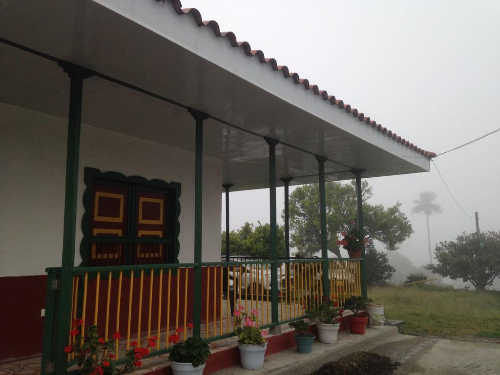 Hostal Casa De Los Taitas Salento Eksteriør billede
